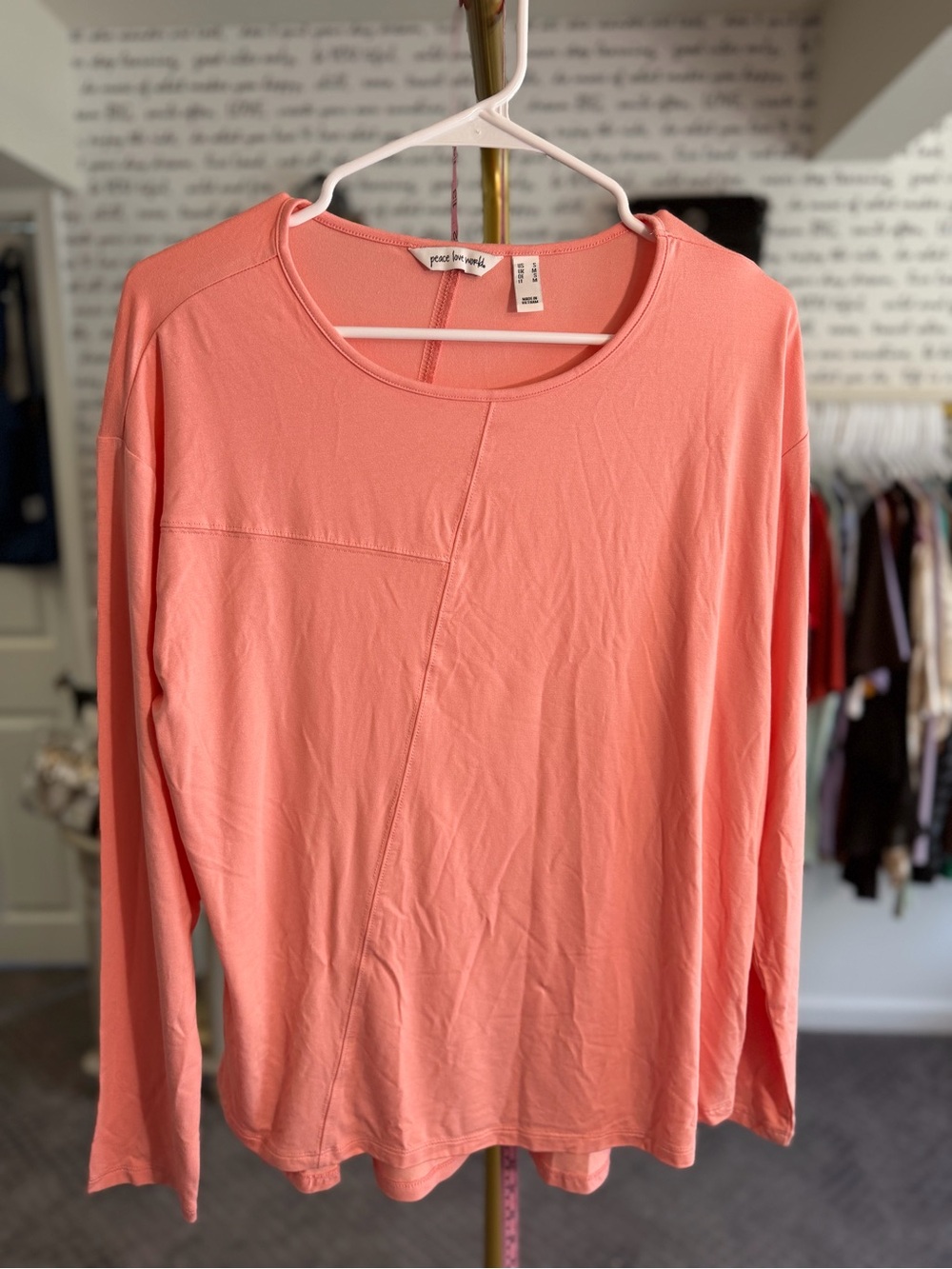 Peace love World ASYMMETRICAL STITCH DETAIL LONG-SLEEVE HIGH LOW TOP